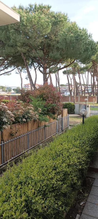 La Casina Di Ale Lejlighed Marina Di Carrara Eksteriør billede
